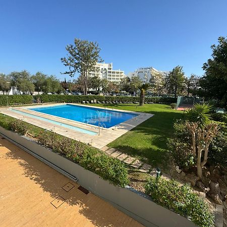 Newly Refurbished 2 Bed Appt Виламура Экстерьер фото