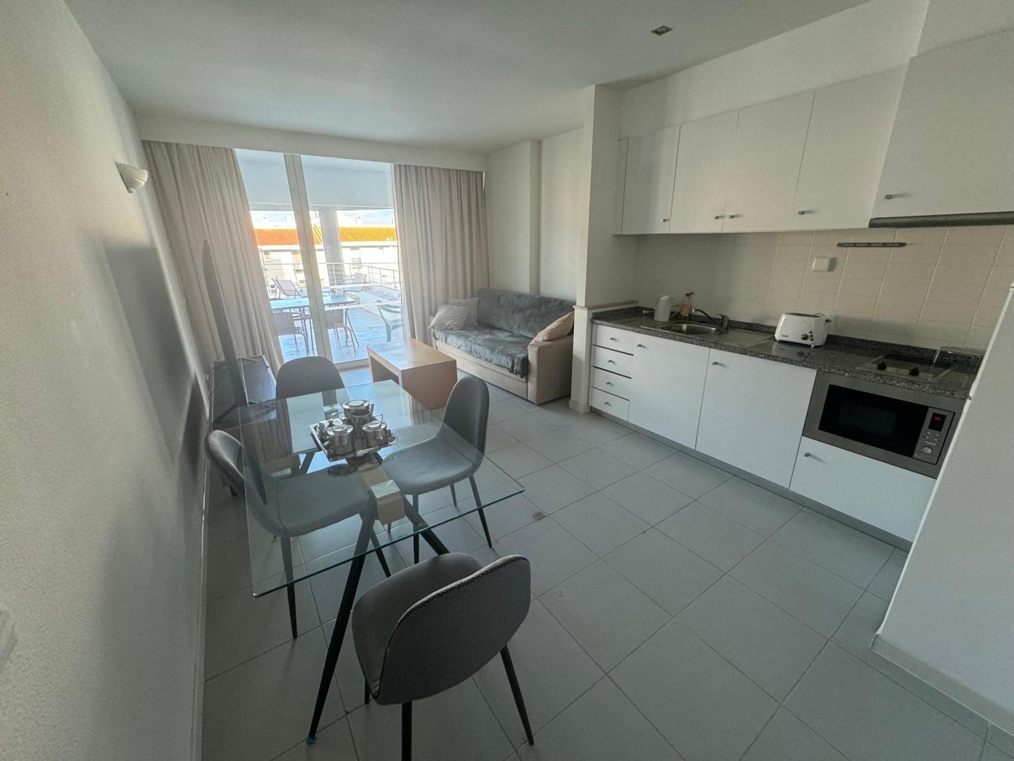 Newly Refurbished 2 Bed Appt Виламура Экстерьер фото